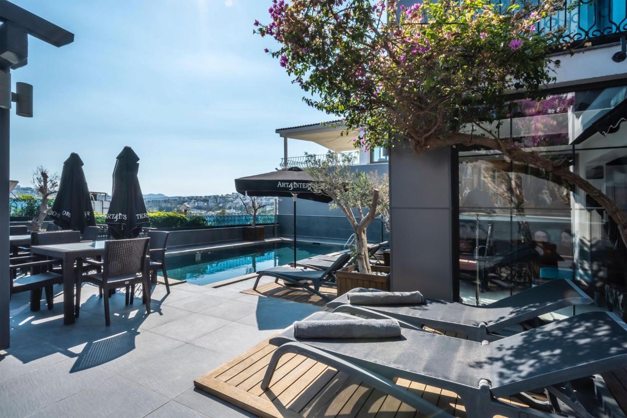 Art & Interiors Hotel Gumbet Exterior photo